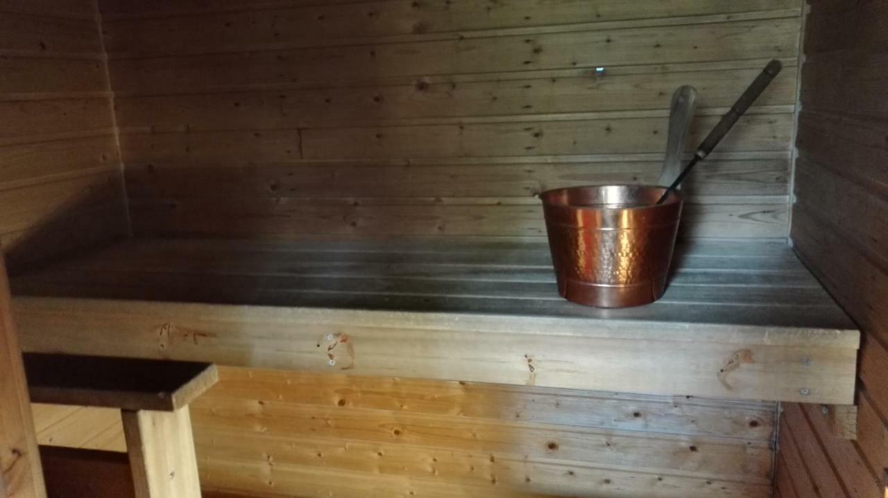 Revontuli Resort Rooms Hankasalmi Exterior foto